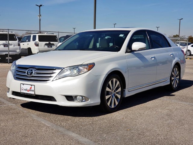 Pre Owned 2011 Toyota Avalon Limited Sedan In Houston Bu396359